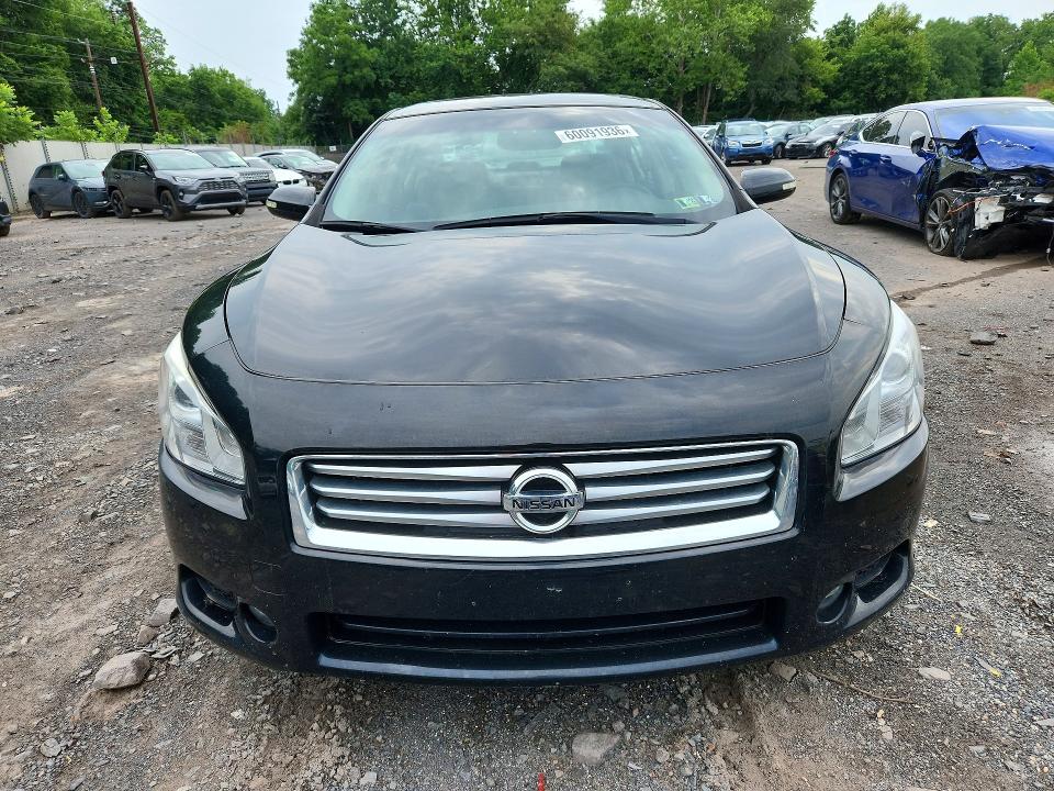 60091936 :رقم المزاد ، 1N4AA5AP2DC839023 vin ، 2013 Nissan Maxima مزاد بيع