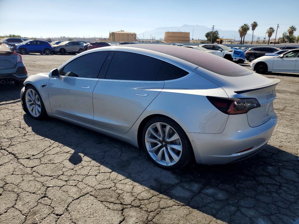 Продажа на аукционе авто 2017 Tesla Model 3, vin: 5YJ3E1EA4HF002482, номер лота: 60414076