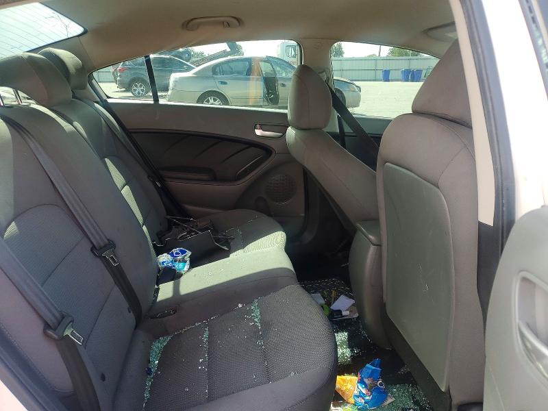 Продаж на аукціоні авто 2018 Kia Forte, vin: 3KPFK4A7XJE268179, номер лоту: 61116926