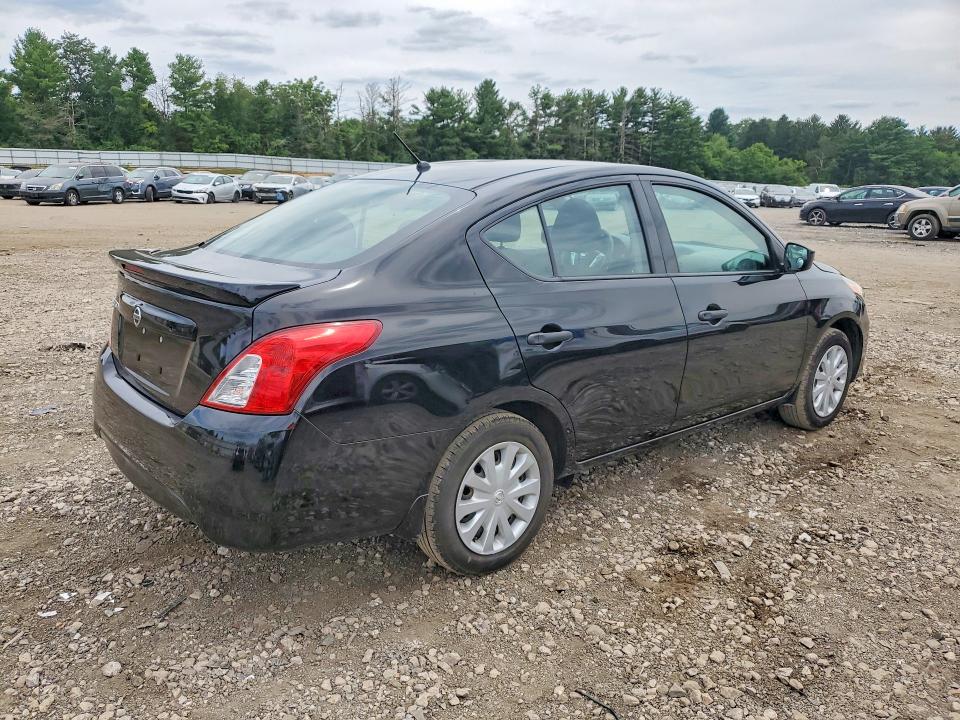 62813316 :رقم المزاد ، 3N1CN7AP1KL805954 vin ، 2019 Nissan Versa مزاد بيع