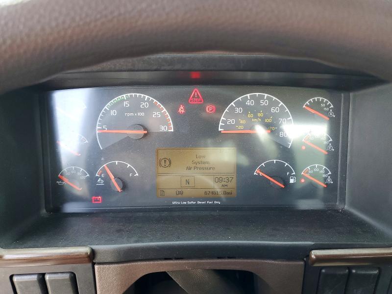 Aukcja sprzedaży 2016 Volvo Vnl, vin: 4V4N39TG7GN965658, numer aukcji: 61968326
