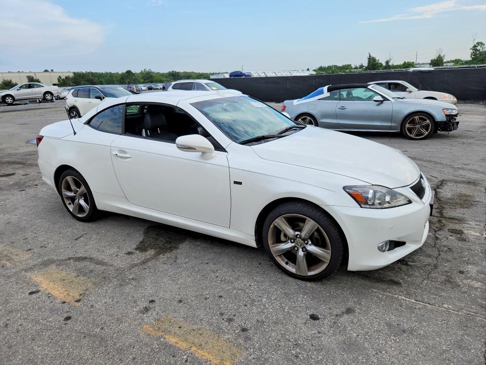 61476526 :رقم المزاد ، JTHFF2C29F2532084 vin ، 2015 Lexus Is مزاد بيع