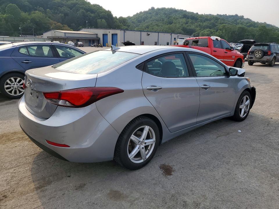 2015 Hyundai Elantra მანქანა იყიდება აუქციონზე, vin: 5NPDH4AE7FH592309, აუქციონის ნომერი: 62400086