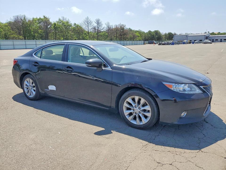 60050956 :رقم المزاد ، JTHBW1GG2E2045130 vin ، 2014 Lexus Es مزاد بيع