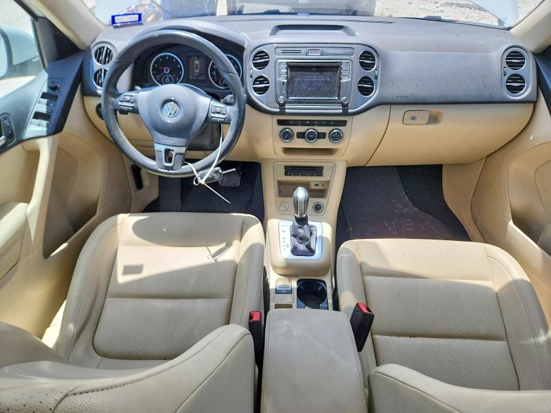 2017 Volkswagen Tiguan მანქანა იყიდება აუქციონზე, vin: WVGBV7AX9HK028390, აუქციონის ნომერი: 62801816