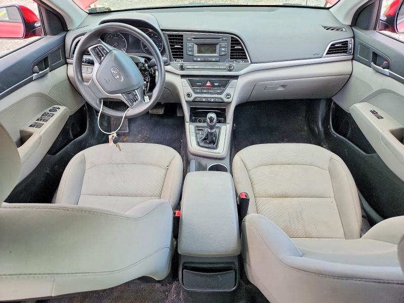 62668696 :رقم المزاد ، 5NPD74LF4HH175564 vin ، 2017 Hyundai Elantra مزاد بيع