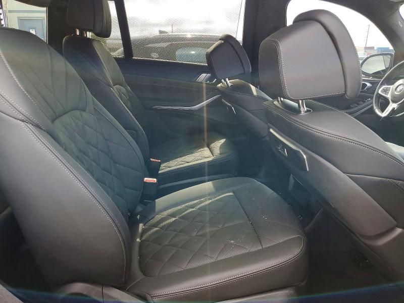 61972296 :رقم المزاد ، 5UX23EM09R9V30403 vin ، 2024 Bmw X7 مزاد بيع