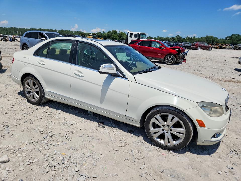 59645946 :رقم المزاد ، WDDGF81X08F112061 vin ، 2008 Mercedes-benz C مزاد بيع