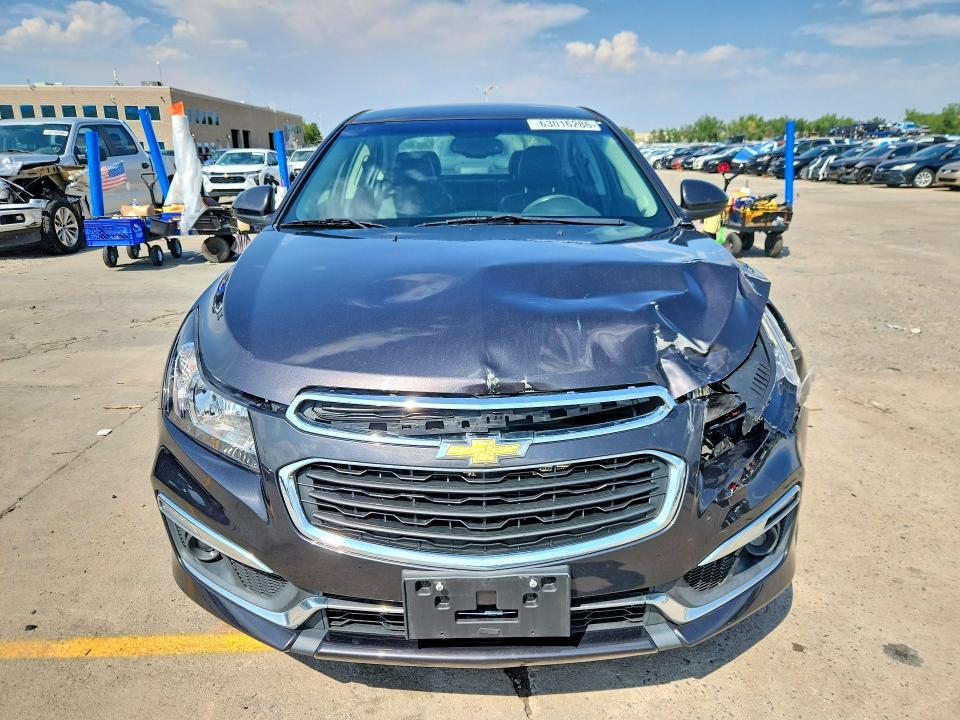 63016286 :رقم المزاد ، 1G1PE5SB8F7260862 vin ، 2015 Chevrolet Cruze مزاد بيع