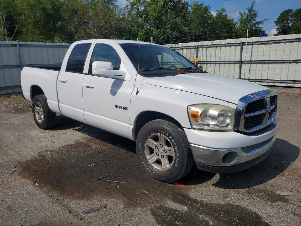 60137666 :رقم المزاد ، 1D7HA18N48S563354 vin ، 2008 Dodge Ram 1500 مزاد بيع
