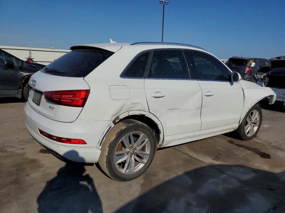 85979575 :رقم المزاد ، WA1EFCFS3GR003618 vin ، 2016 Audi Q3 مزاد بيع
