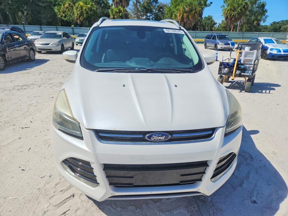 2015 Ford Escape მანქანა იყიდება აუქციონზე, vin: 1FMCU0JX7FUA66894, აუქციონის ნომერი: 62128576
