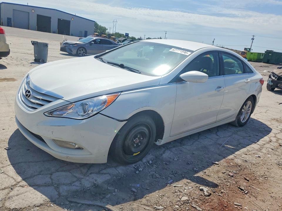 2013 Hyundai Sonata მანქანა იყიდება აუქციონზე, vin: 5NPEB4AC9DH732880, აუქციონის ნომერი: 62771896