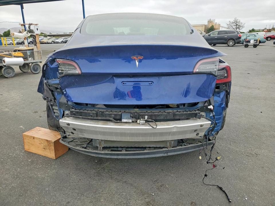 59670536 :رقم المزاد ، 5YJ3E1EBXKF497156 vin ، 2019 Tesla Model 3 مزاد بيع