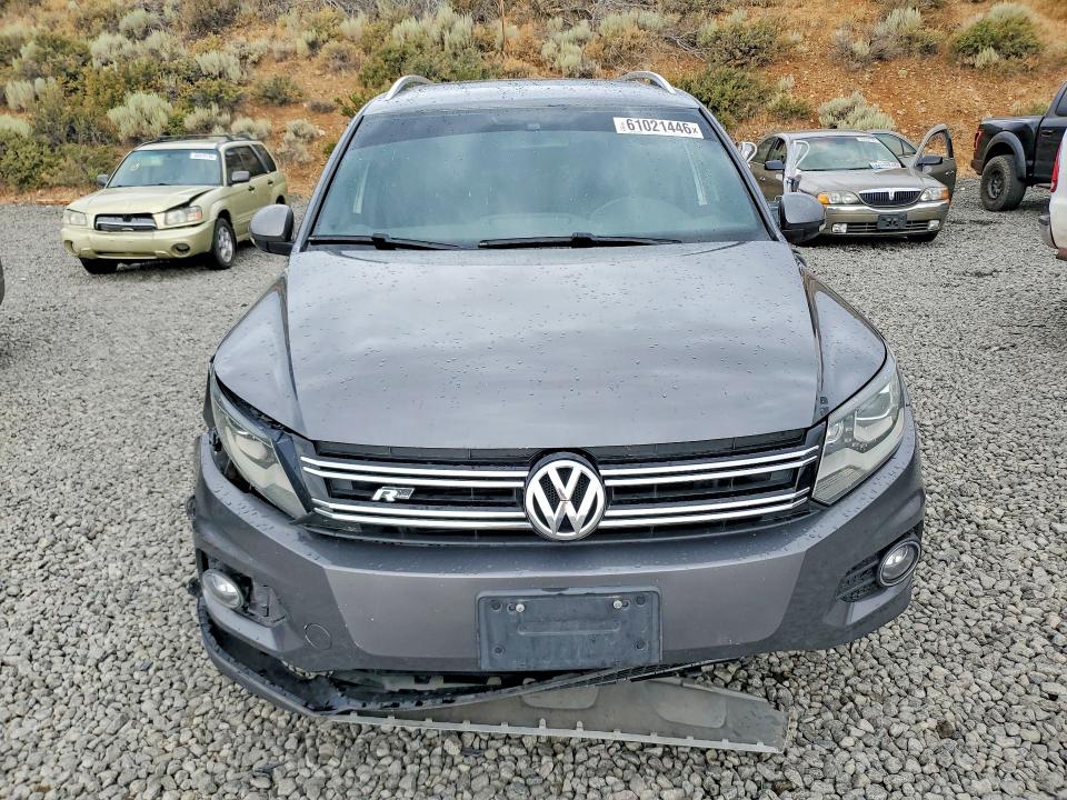 61021446 :رقم المزاد ، WVGBV3AX5EW560099 vin ، 2014 Volkswagen Tiguan مزاد بيع