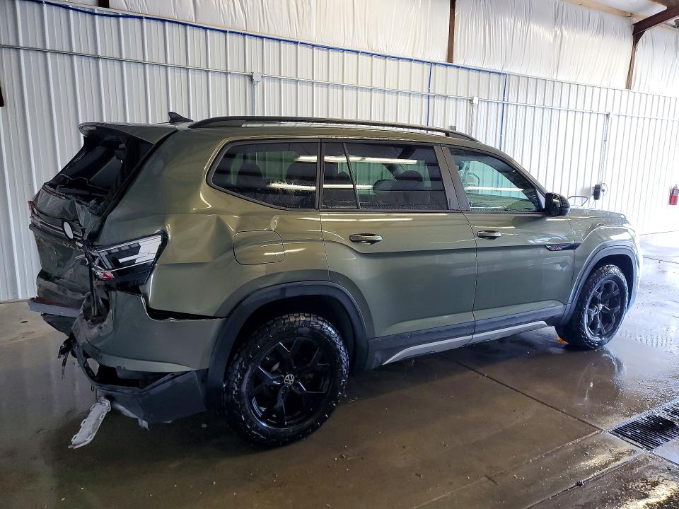 Продажа на аукционе авто 2024 Volkswagen Atlas, vin: 1V2CR2CA8RC615103, номер лота: 62882266