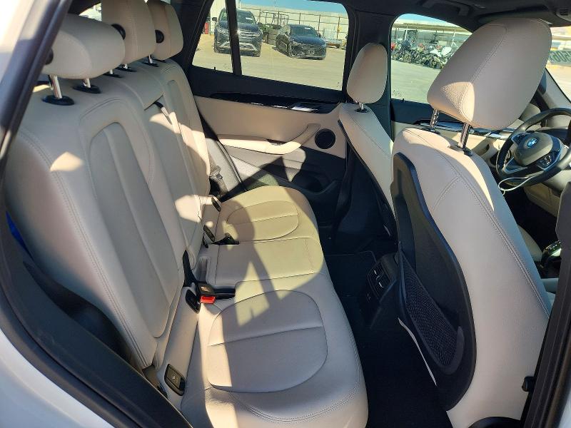 62807506 :رقم المزاد ، WBXJG7C0XM5U28156 vin ، 2021 Bmw X1 مزاد بيع