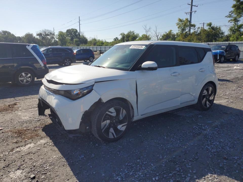 62045526 :رقم المزاد ، KNDJ53AU4R7236115 vin ، 2024 Kia Soul مزاد بيع