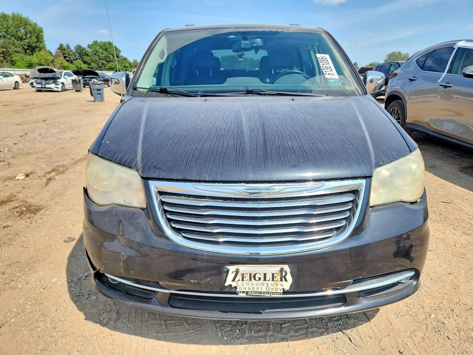 2011 Chrysler Town & Country მანქანა იყიდება აუქციონზე, vin: 2A4RR8DG8BR716554, აუქციონის ნომერი: 61361086