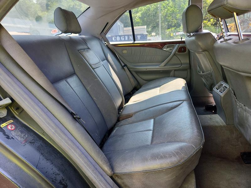 2002 Mercedes-benz E მანქანა იყიდება აუქციონზე, vin: WDBJF82J72X063922, აუქციონის ნომერი: 60720666