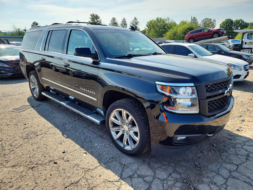 Продажа на аукционе авто 2017 Chevrolet Suburban, vin: 1GNSKHKC7HR374130, номер лота: 60692126