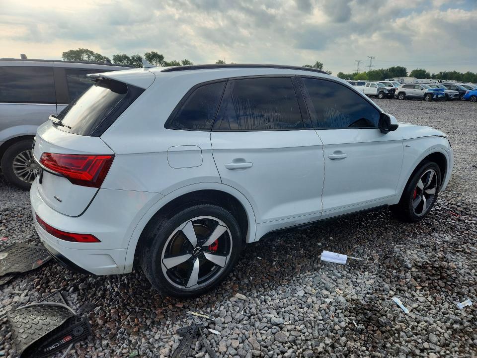 2024 Audi Q5 მანქანა იყიდება აუქციონზე, vin: WA1EAAFY0R2048177, აუქციონის ნომერი: 59818576