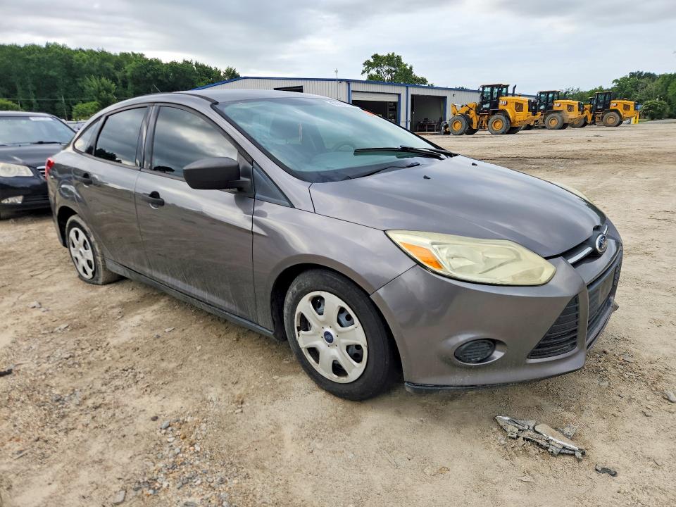 60687736 :رقم المزاد ، 1FAHP3E2XCL321353 vin ، 2012 Ford Focus مزاد بيع