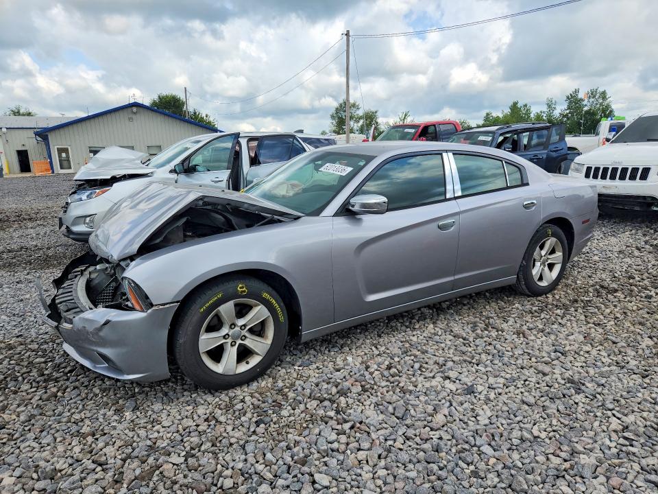62013036 :رقم المزاد ، 2C3CDXBG4EH198173 vin ، 2014 Dodge Charger مزاد بيع
