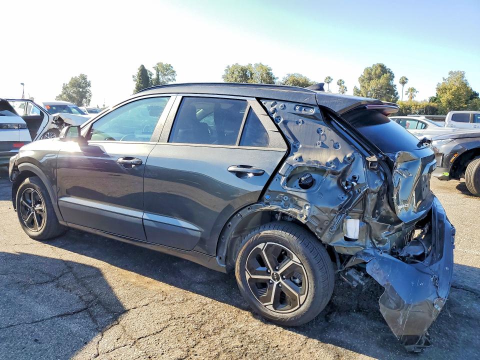 Продажа на аукционе авто 2024 Kia Niro, vin: KNDCR3LE1R5174901, номер лота: 60009856