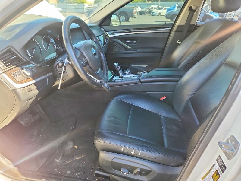 60957776 :رقم المزاد ، WBA5B1C5XFD919614 vin ، 2015 Bmw 535 مزاد بيع