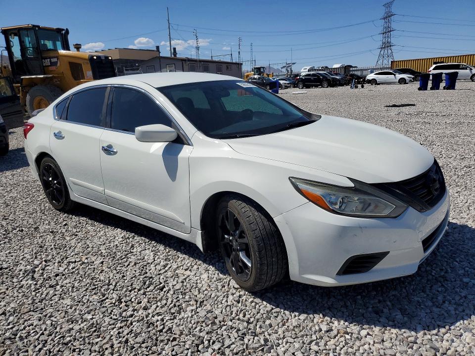 Продаж на аукціоні авто 2017 Nissan Altima, vin: 1N4AL3AP1HN310736, номер лоту: 59555186