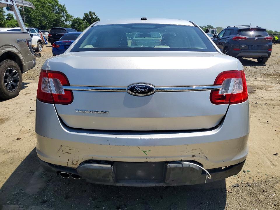 59790246 :رقم المزاد ، 1FAHP2DW0AG131453 vin ، 2010 Ford Taurus مزاد بيع