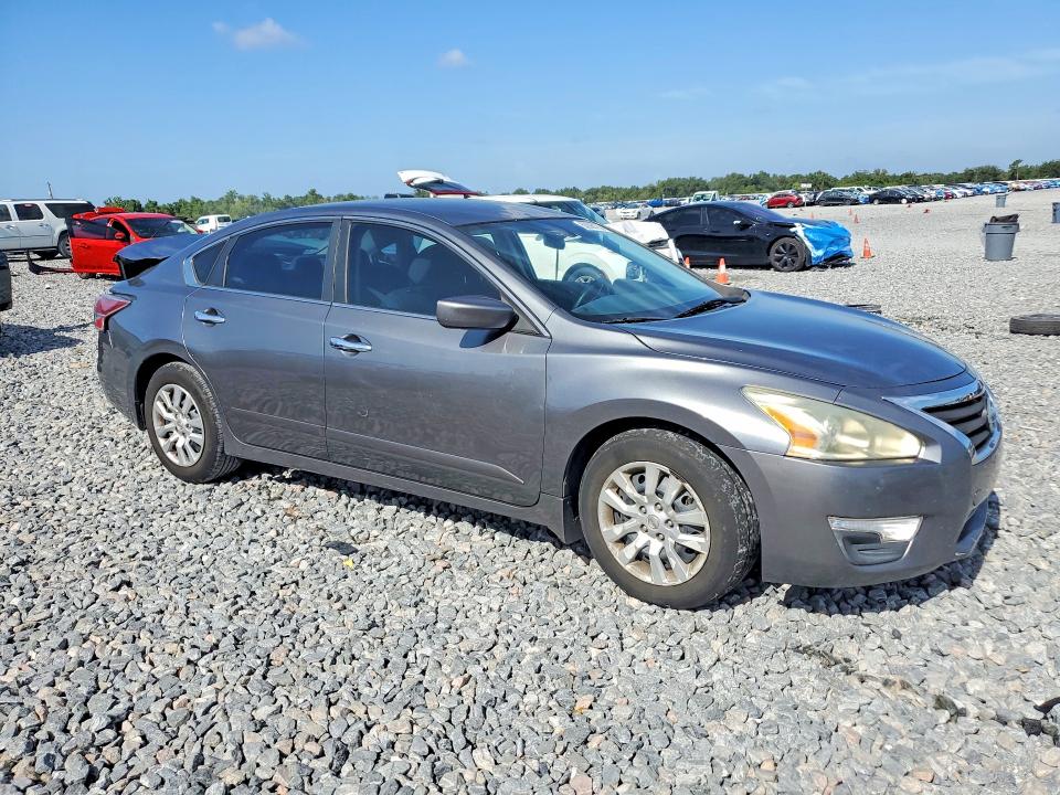 2015 Nissan Altima მანქანა იყიდება აუქციონზე, vin: 1N4AL3AP3FC196537, აუქციონის ნომერი: 60590756