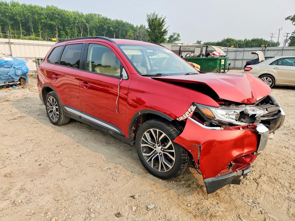 61309636 :رقم المزاد ، JA4AD3A33GZ005261 vin ، 2016 Mitsubishi Outlander مزاد بيع