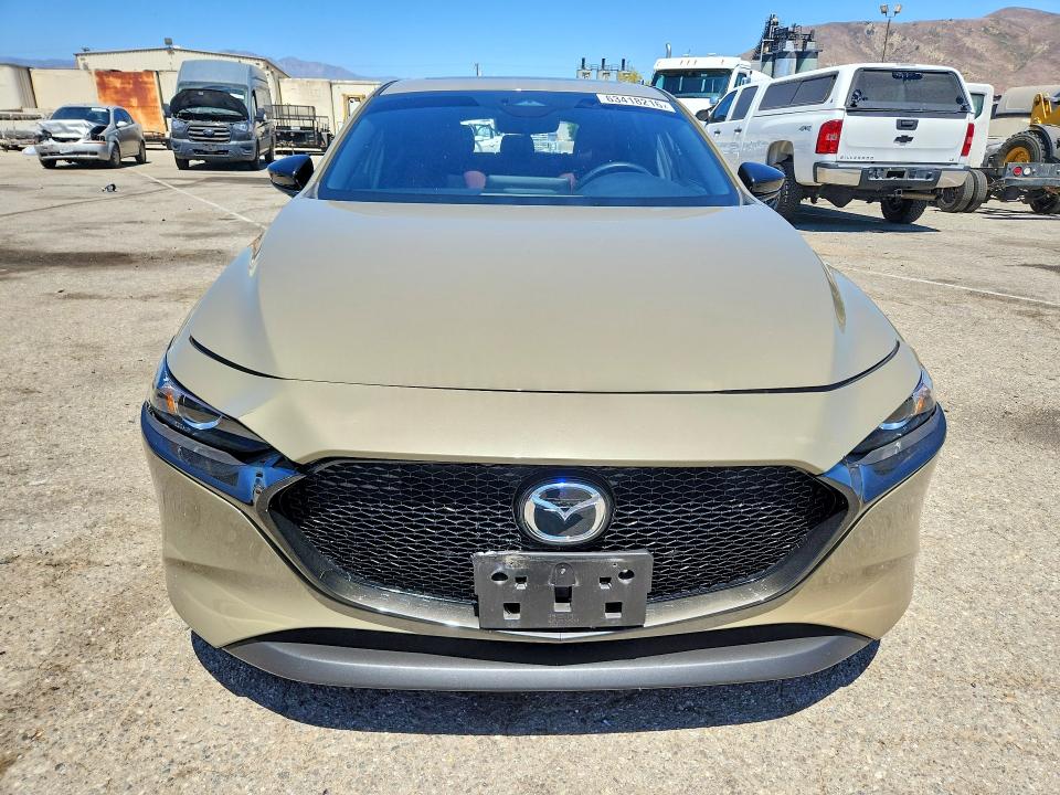 63418216 :رقم المزاد ، JM1BPBYY2R1717307 vin ، 2024 Mazda 3 مزاد بيع