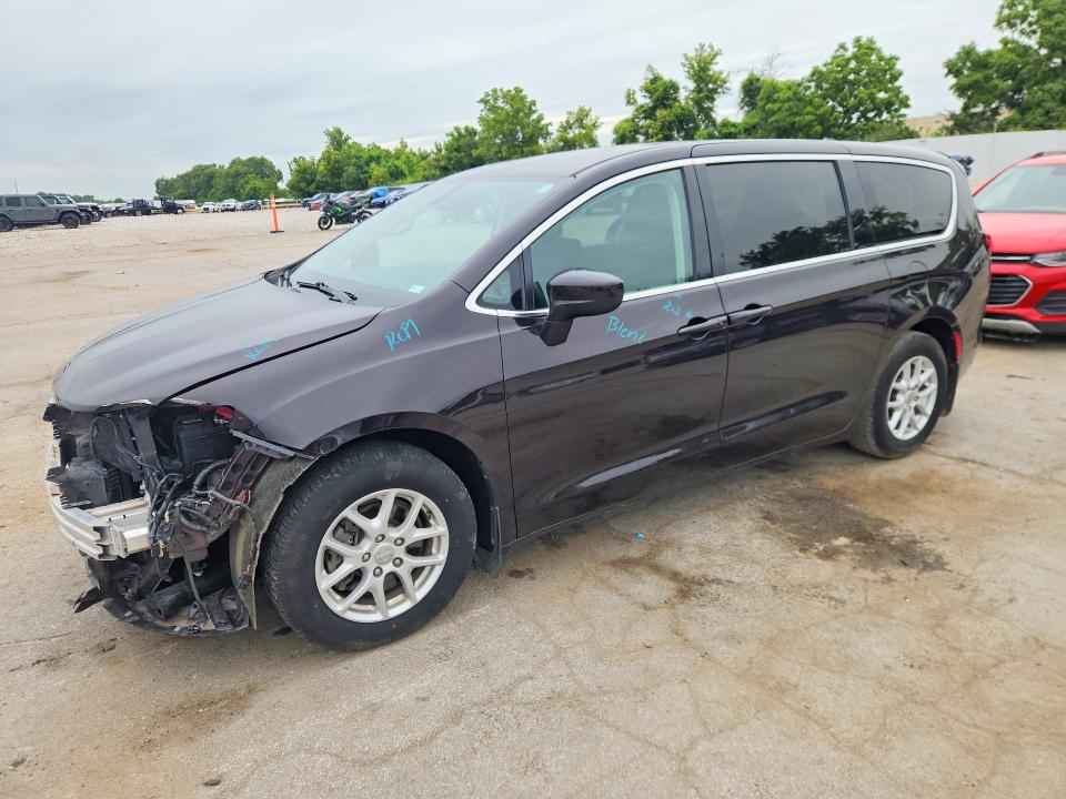 Auction sale of the 2017 Chrysler Pacifica, vin: 2C4RC1DG6HR614645, lot number: 62331006