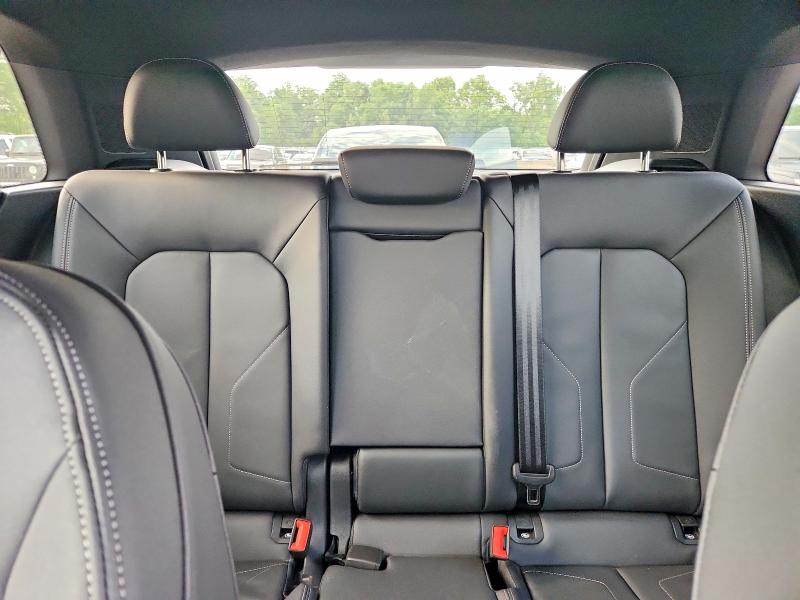Продаж на аукціоні авто 2025 Audi Q3, vin: WA1DECF36S1054738, номер лоту: 60299226