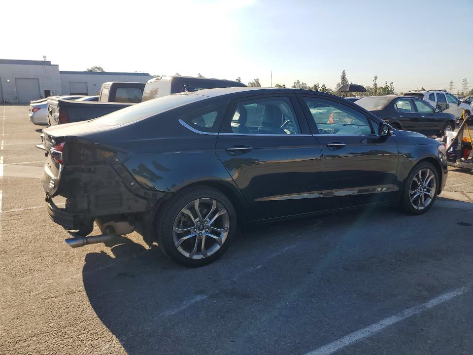 2020 Ford Fusion მანქანა იყიდება აუქციონზე, vin: 3FA6P0CD6LR227658, აუქციონის ნომერი: 60149066