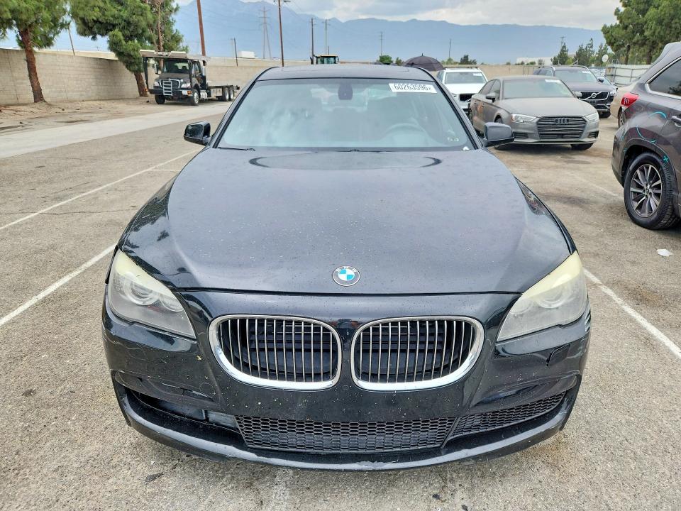 60263596 :رقم المزاد ، WBAKB8C58CC964970 vin ، 2012 Bmw 750 مزاد بيع