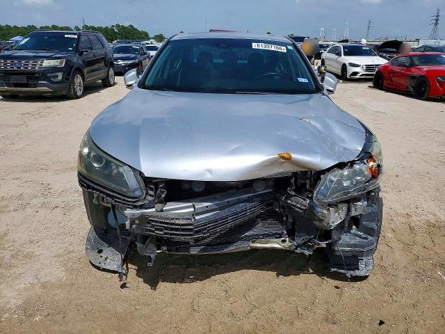 61397166 :رقم المزاد ، 1HGCR2F82EA175879 vin ، 2014 Honda Accord مزاد بيع