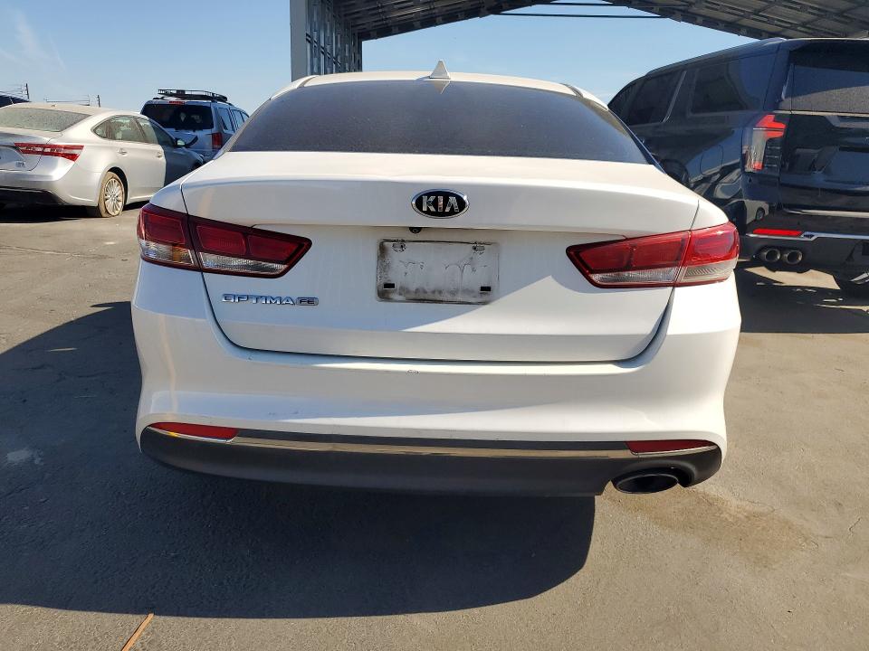 Продаж на аукціоні авто 2016 Kia Optima, vin: KNAGT4L3XG5083577, номер лоту: 62603996
