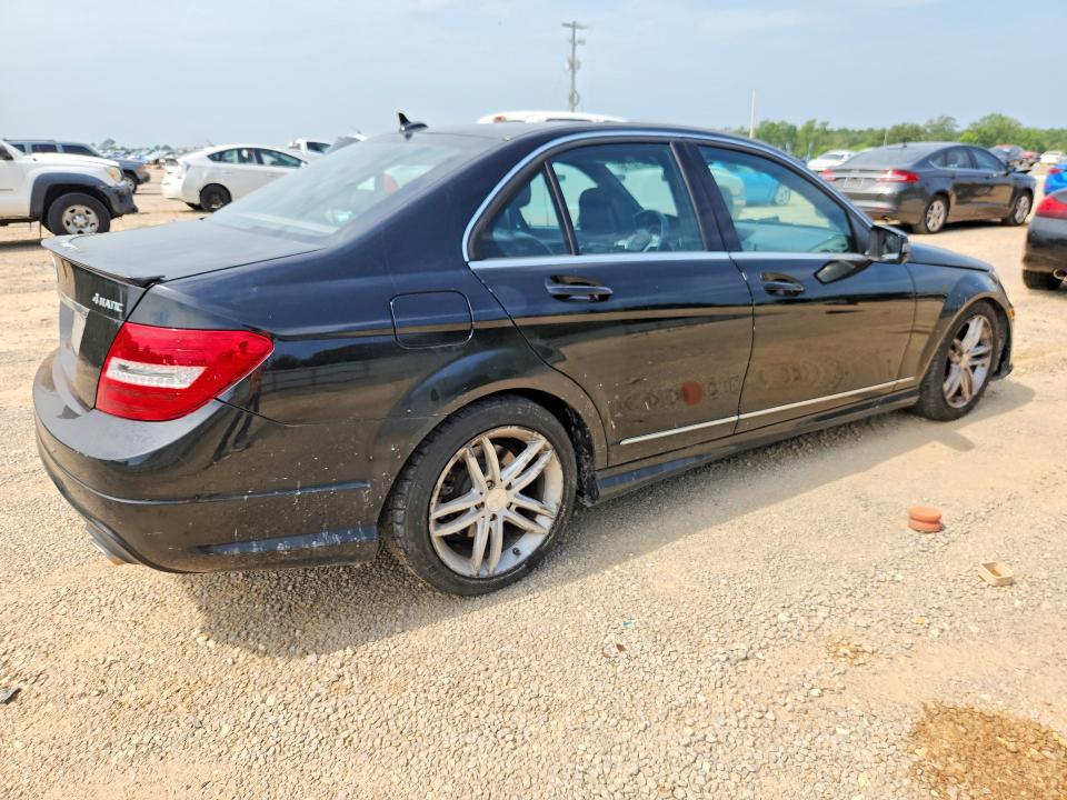 Продаж на аукціоні авто 2012 Mercedes-benz C, vin: WDDGF8BB1CR197423, номер лоту: 62979176