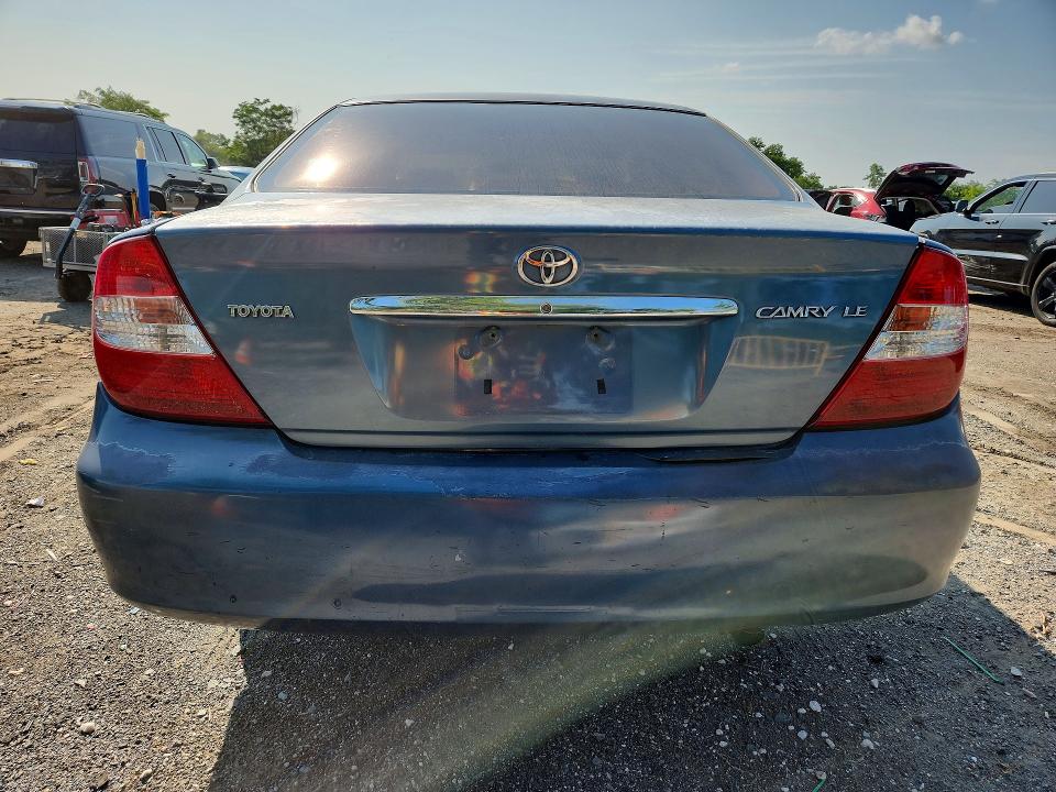 61028246 :رقم المزاد ، 4T1BE32K34U814891 vin ، 2004 Toyota Camry مزاد بيع