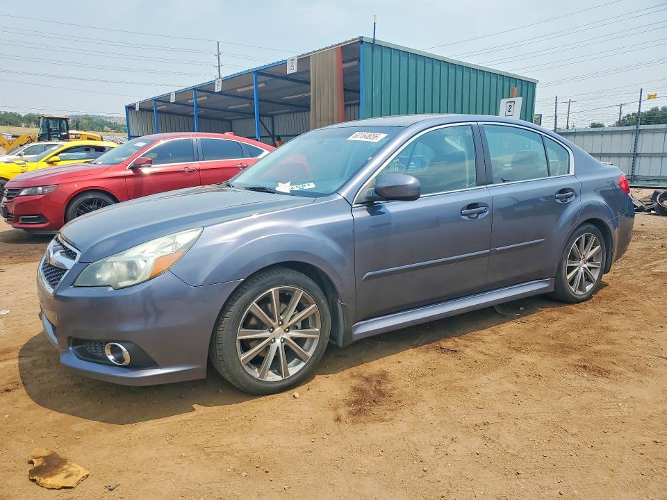 60164656 :رقم المزاد ، 4S3BMCH69E3026271 vin ، 2014 Subaru Legacy مزاد بيع
