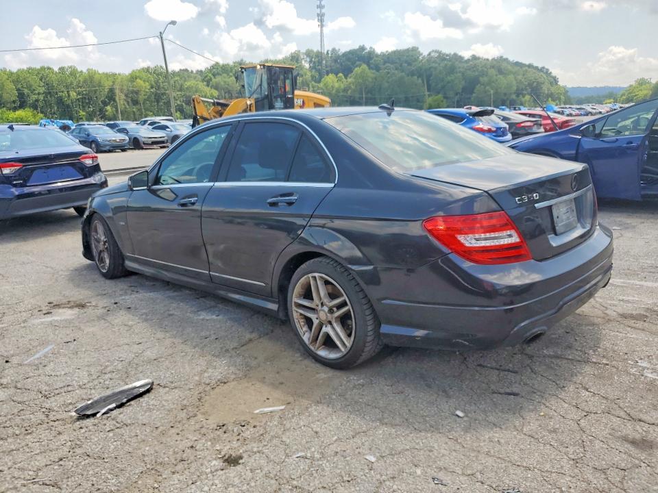 59302196 :رقم المزاد ، WDDGF5HB6CR218904 vin ، 2012 Mercedes-benz C مزاد بيع