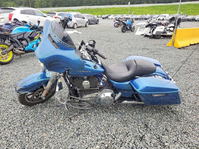 62596376 :رقم المزاد ، 1HD1KBM16EB692269 vin ، 2014 Harley-davidson Flhx مزاد بيع