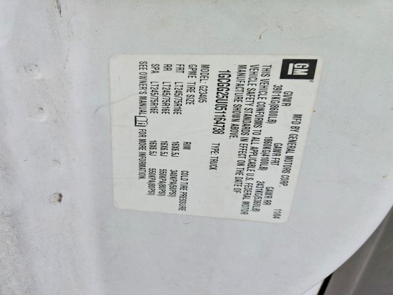 59783096 :رقم المزاد ، 1GCGG25U051164738 vin ، 2005 Chevrolet Express G2500 مزاد بيع