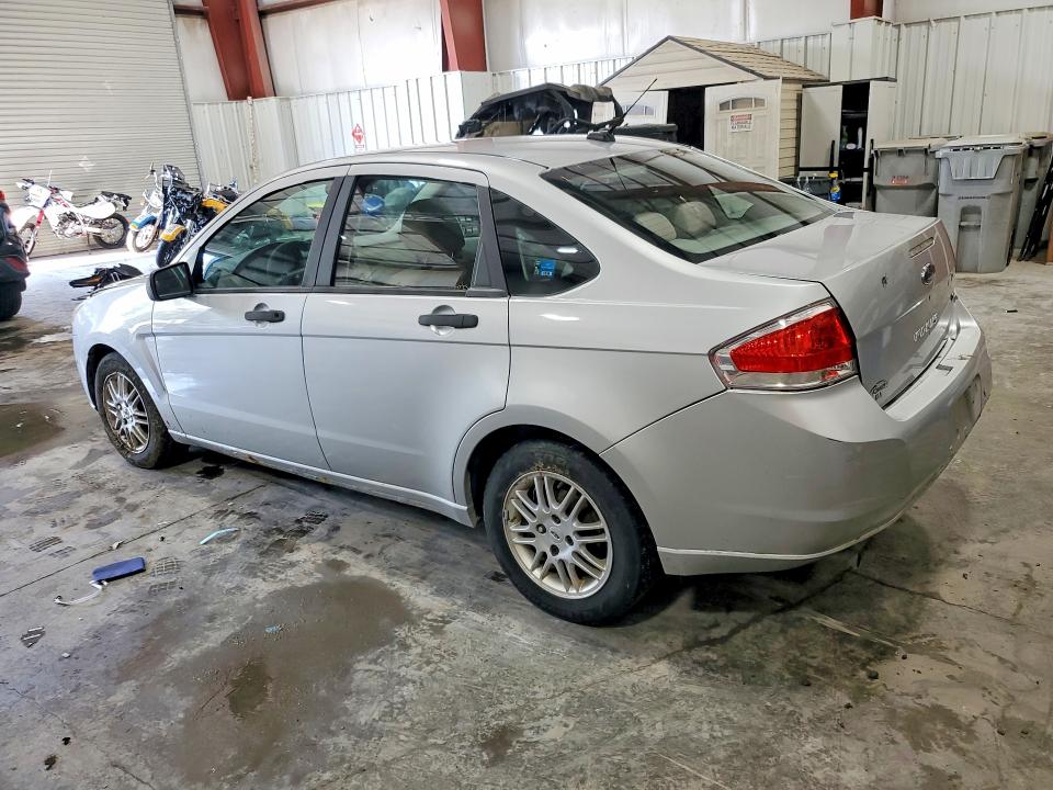63349106 :رقم المزاد ، 1FAHP3FN5AW285091 vin ، 2010 Ford Focus مزاد بيع