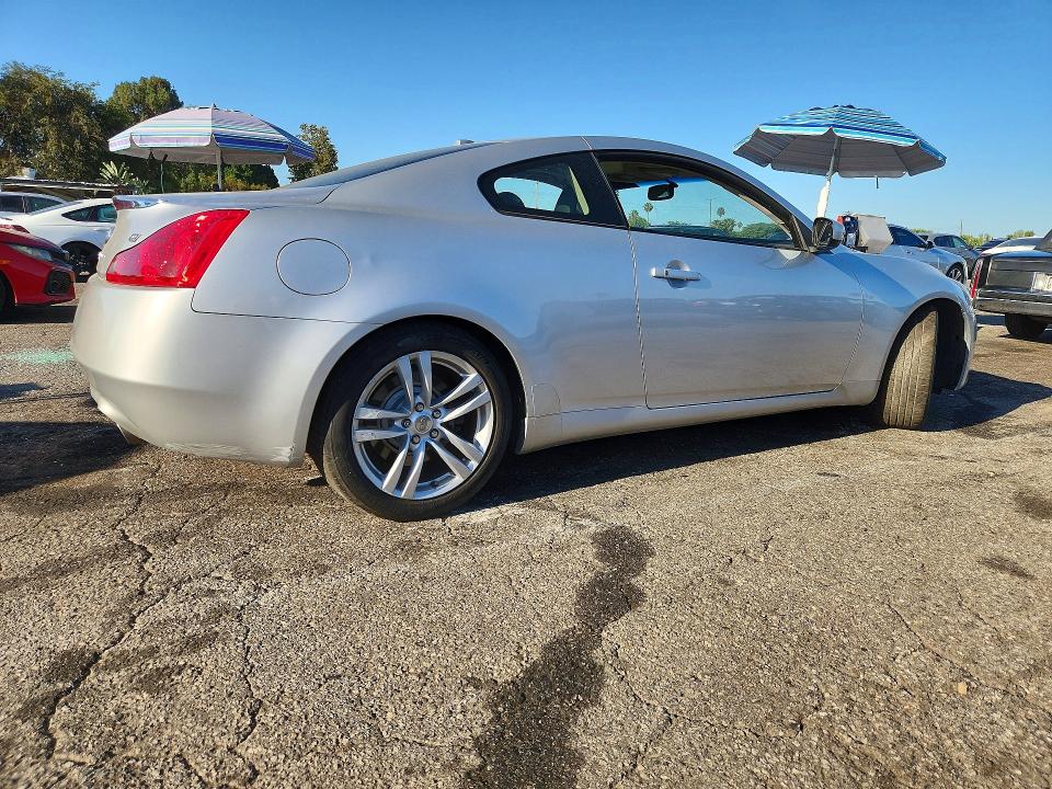 61530586 :رقم المزاد ، JNKCV64EX8M120267 vin ، 2008 Infiniti G37 مزاد بيع