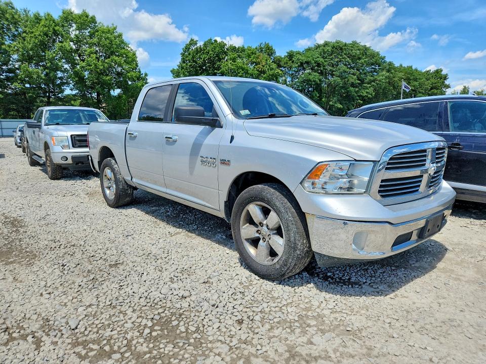 60241006 :رقم المزاد ، 3C6RR7LT8FG597440 vin ، 2015 Ram 1500 مزاد بيع